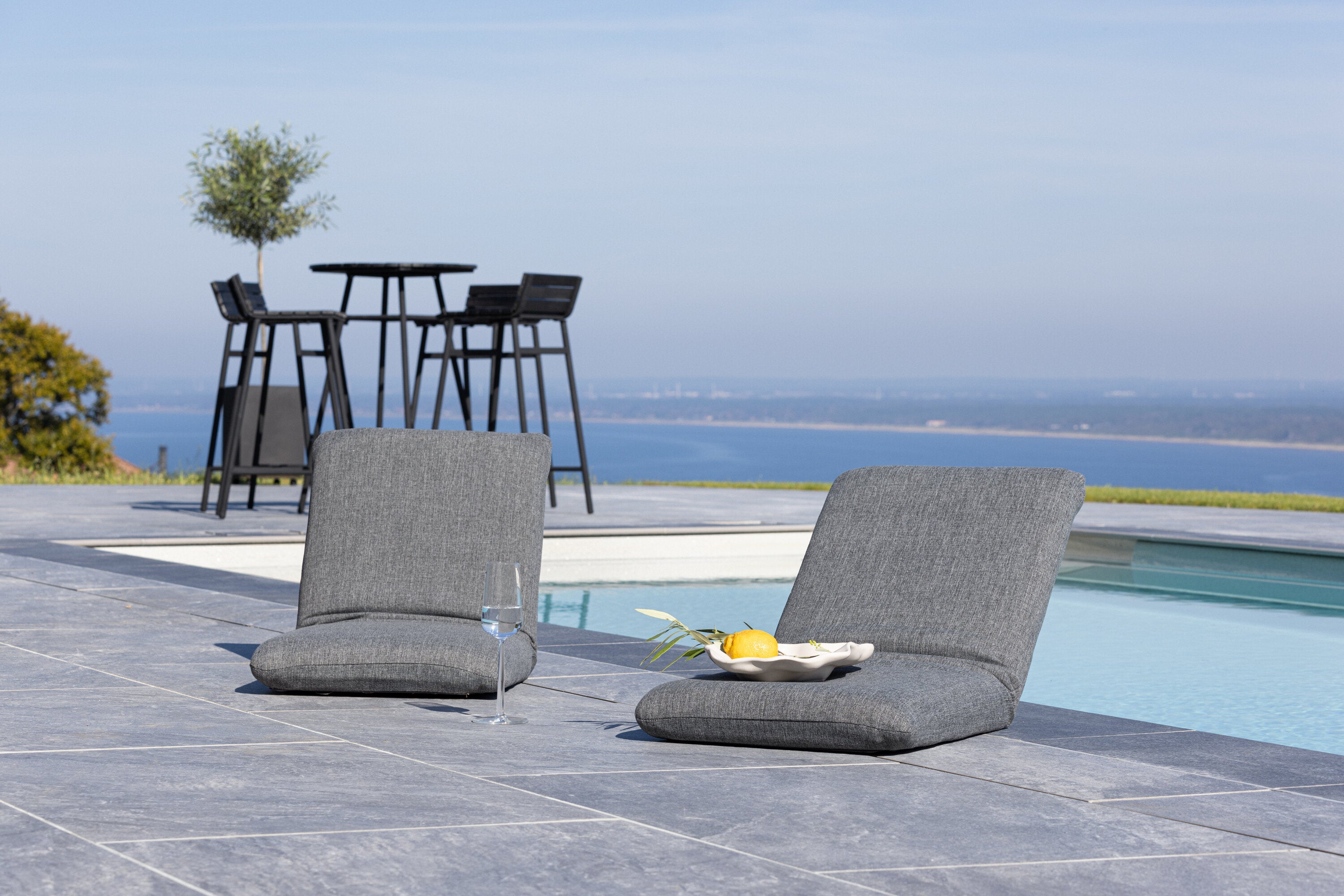 Sonnenliege Trond aus Polyester - Schwarz-Sonnenliegen-Venture Home-le canapé