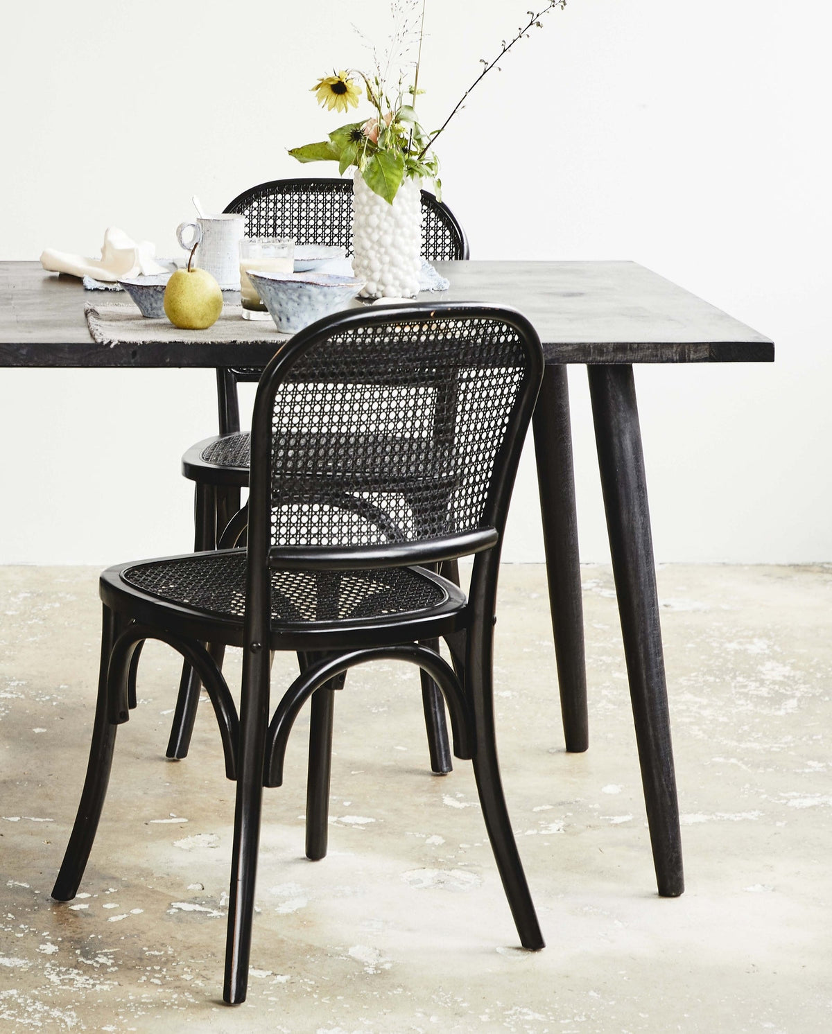 Stuhl WICKY aus Rattan - Schwarz-Esszimmerstühle-Nordal A/S-le canapé