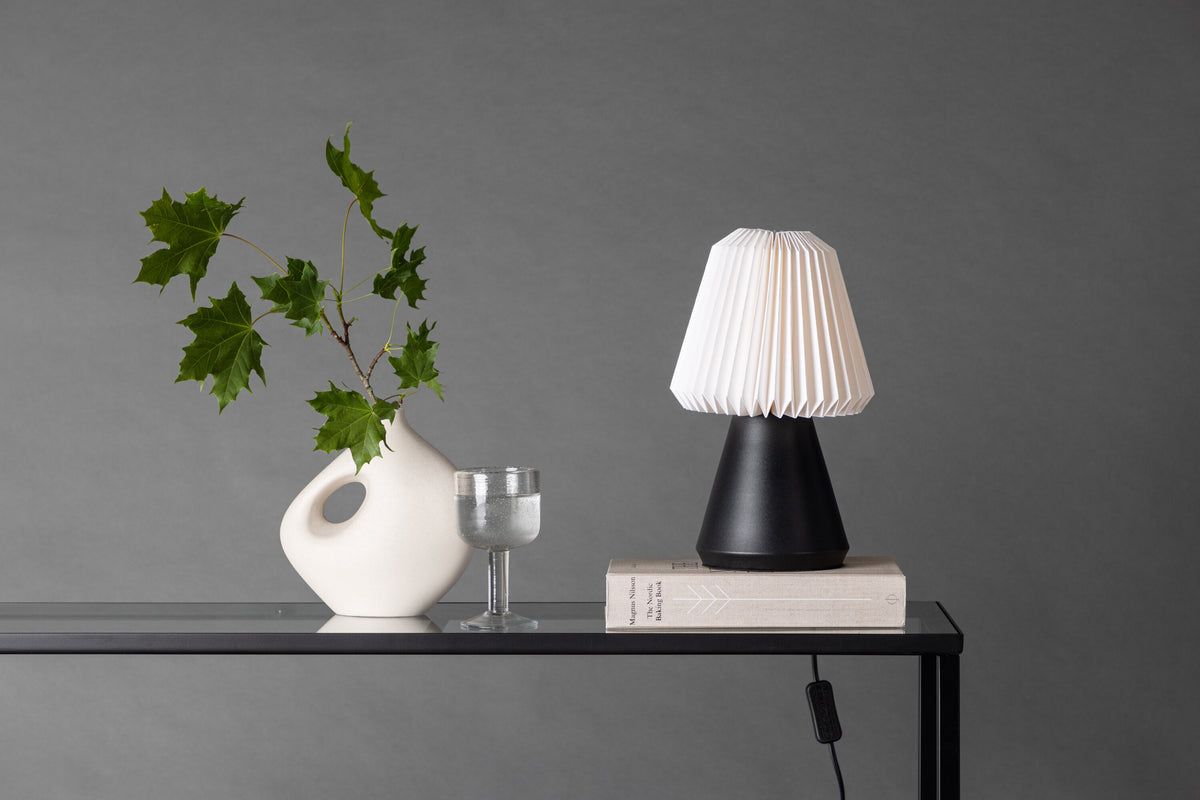 Tischlampe Fjällen mit Touch-Funktion - Schwarz-Tischlampen-Venture Home-le canapé