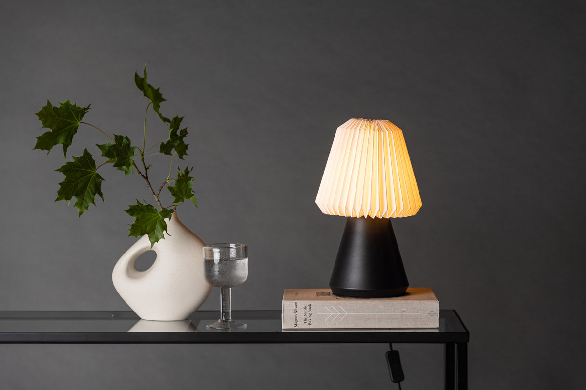Tischlampe Fjällen mit Touch-Funktion - Schwarz-Tischlampen-Venture Home-le canapé