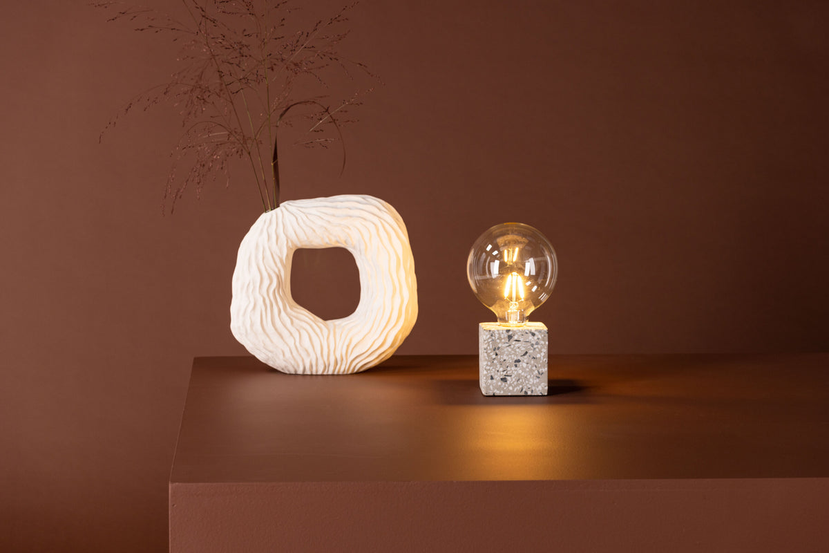Tischlampe Rilche aus Stein - Weiß-Tischlampen-Venture Home-le canapé
