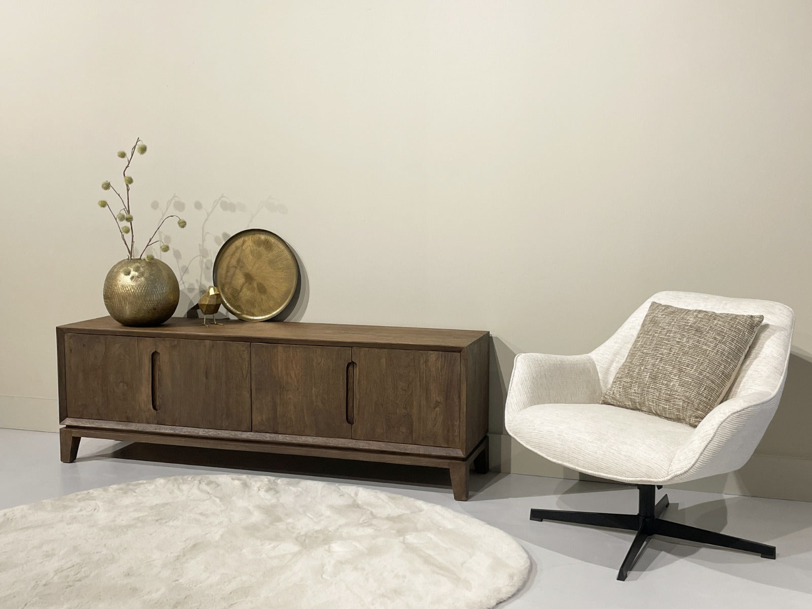 TV-Lowboard Cortez aus Mangoholz 170cm - Dunkelbraun-TV-lowboards-Livingfurn-le canapé