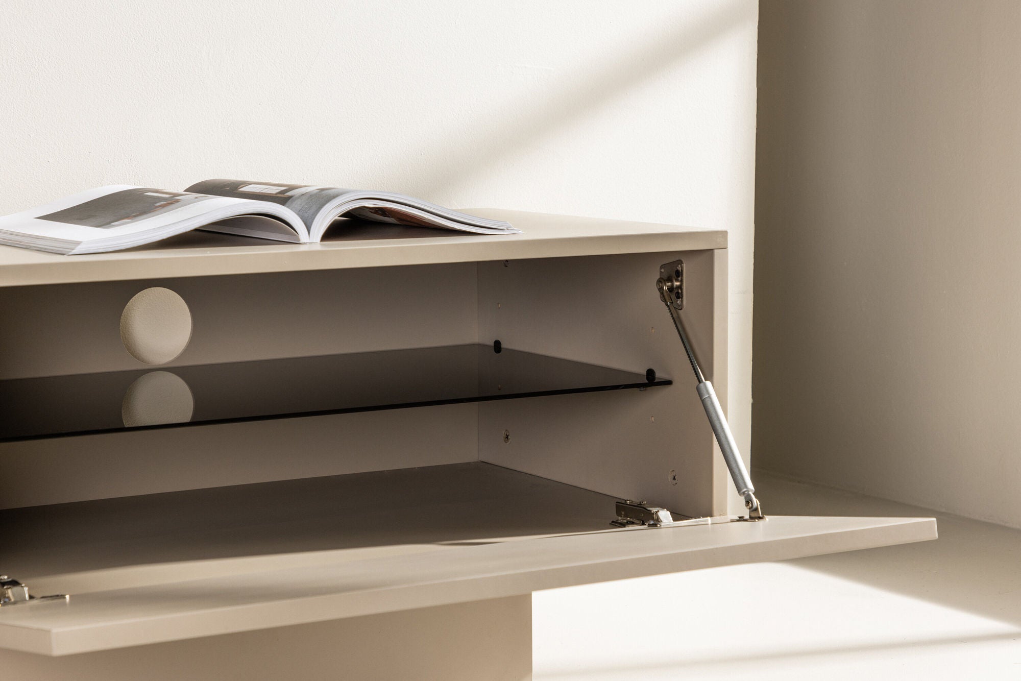 TV-Lowboard Cuenca 160cm - Beige-TV-lowboards-Venture Home-le canapé