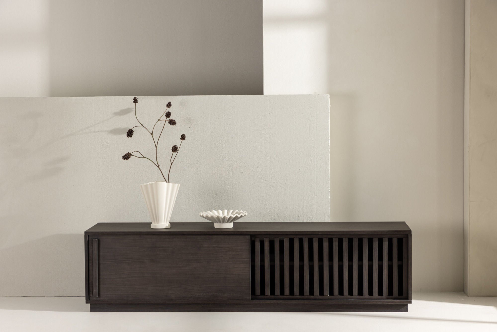 TV-Lowboard Lugo - Mokka-TV-lowboards-Venture Home-le canapé