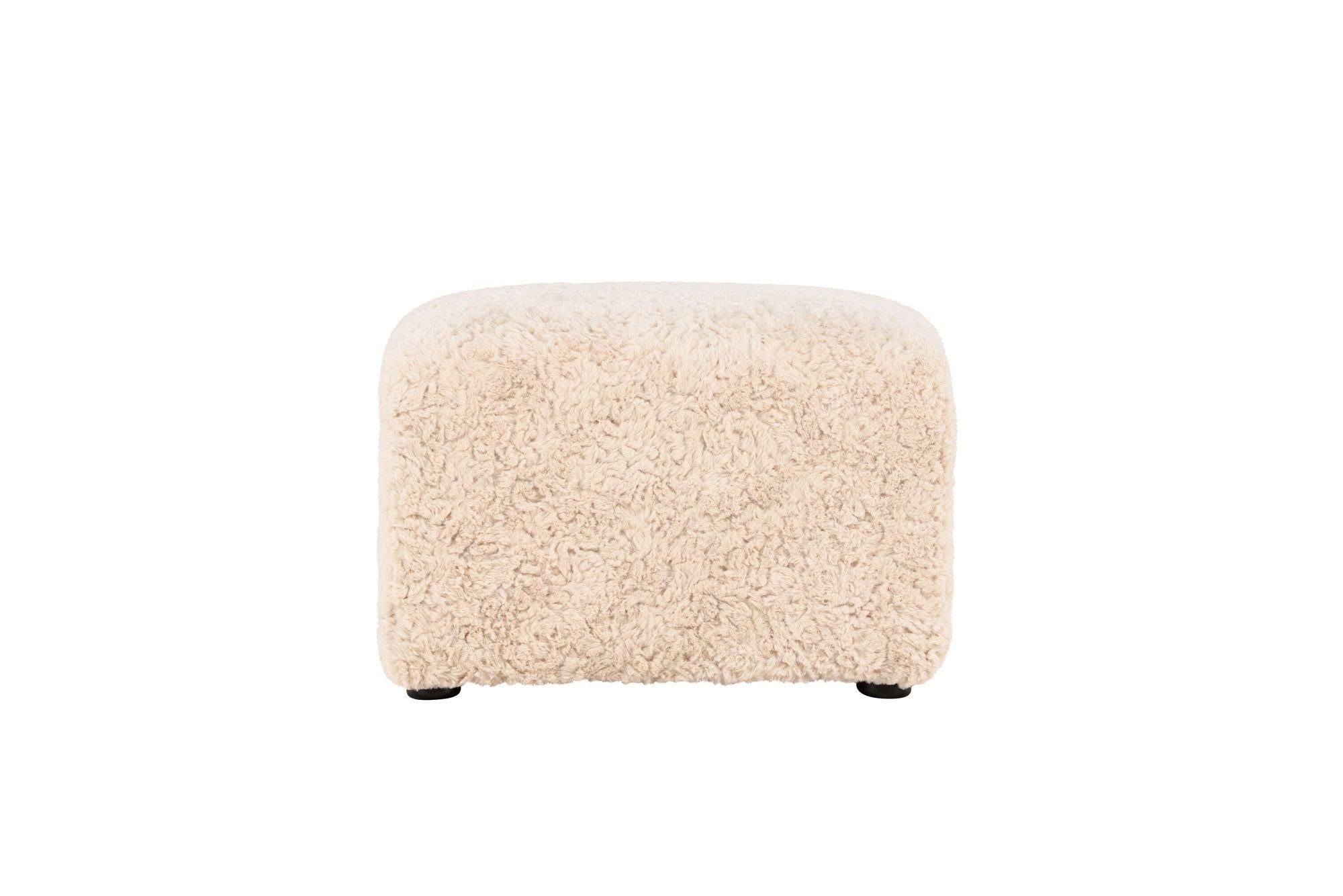 Pouf Polsterhocker Frankie 50*50cm aus Kunstfell - BeigePolsterhocker