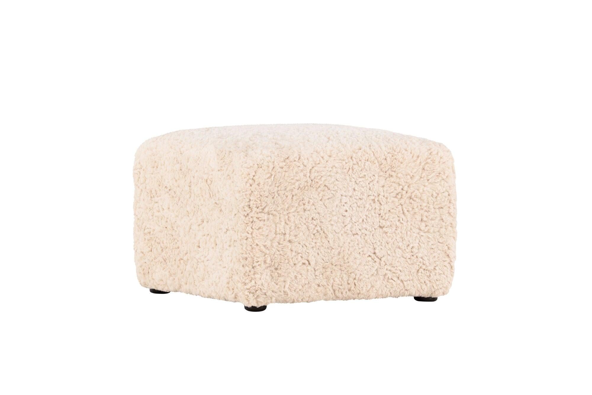 Pouf Polsterhocker Frankie 50*50cm aus Kunstfell - BeigePolsterhocker