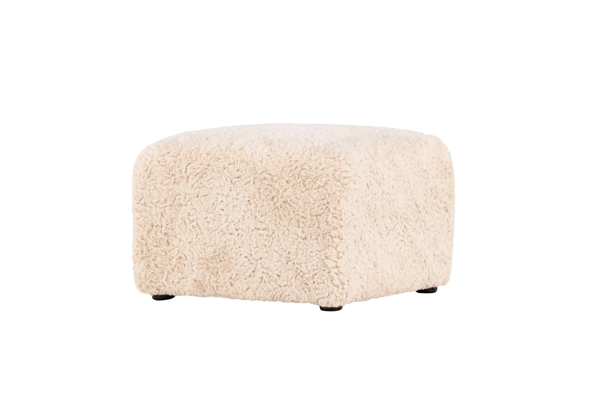 Pouf Polsterhocker Frankie 50*50cm aus Kunstfell - BeigePolsterhocker