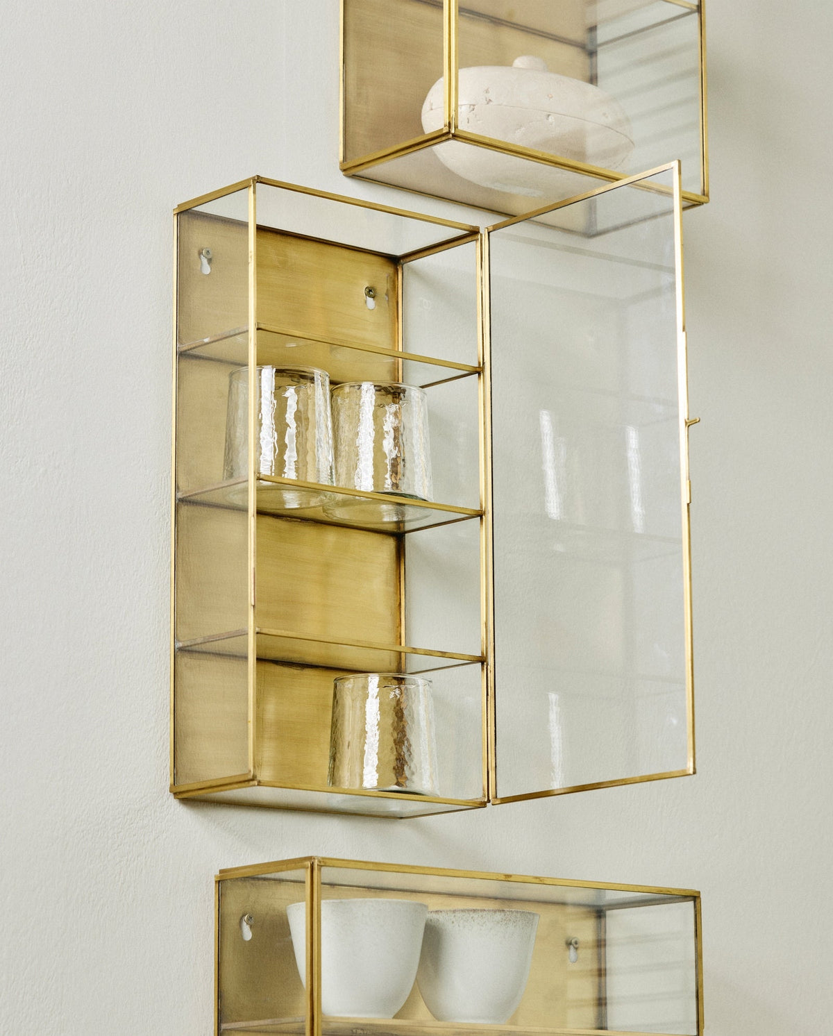 Wandschrank Ada 40cm aus Metall mit 3 Fächern - Gold-Wandschränke-Nordal A/S-le canapé
