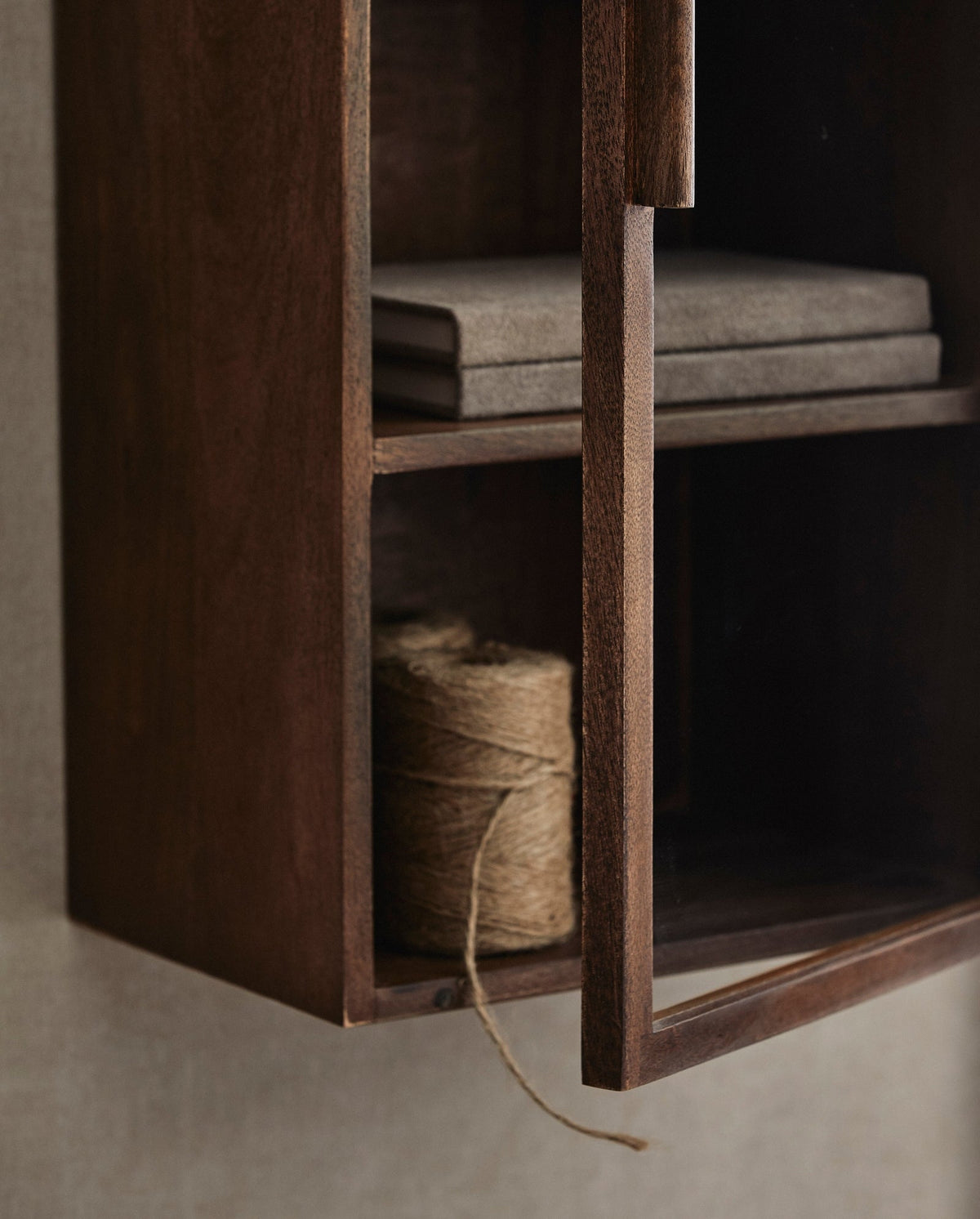Wandschrank Nango 80cm aus Massivholz - Dunkelbraun-Wandschränke-Nordal A/S-le canapé