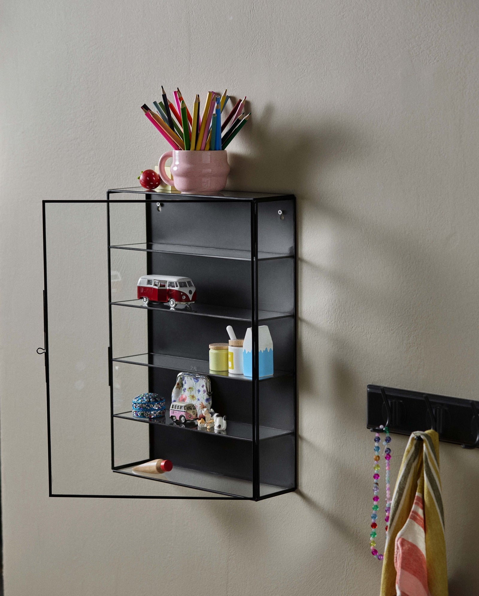 Wandvitrine ADA 35cm aus Glas - Schwarz-Vitrinen-Nordal A/S-le canapé